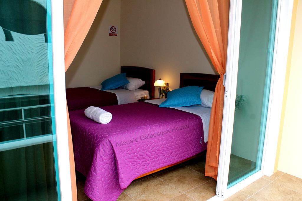 Ariana'S Galapagos Hostal Puerto Ayora  Exterior photo